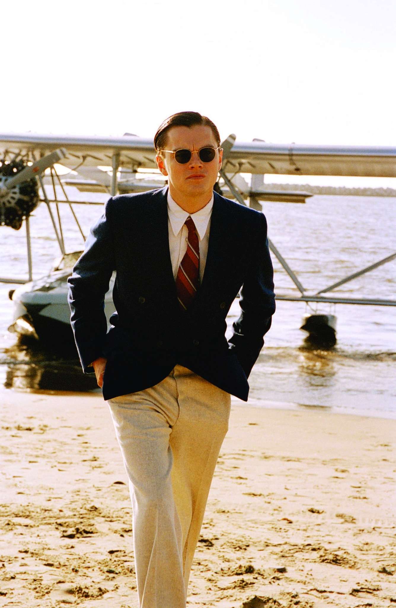 LEONARDO DiCAPRIO as Howard Hughes in Martin Scorsese's THE AVIATOR, distributed by Warner Bros. Pictures.
PHOTOGRAPHS TO BE USED SOLELY FOR ADVERTISING, PROMOTION, PUBLICITY OR REVIEWS OF THIS SPECIFIC MOTION PICTURE AND TO REMAIN THE PROPERTY OF THE STUDIO. NOT FOR SALE OR REDISTRIBUTION.