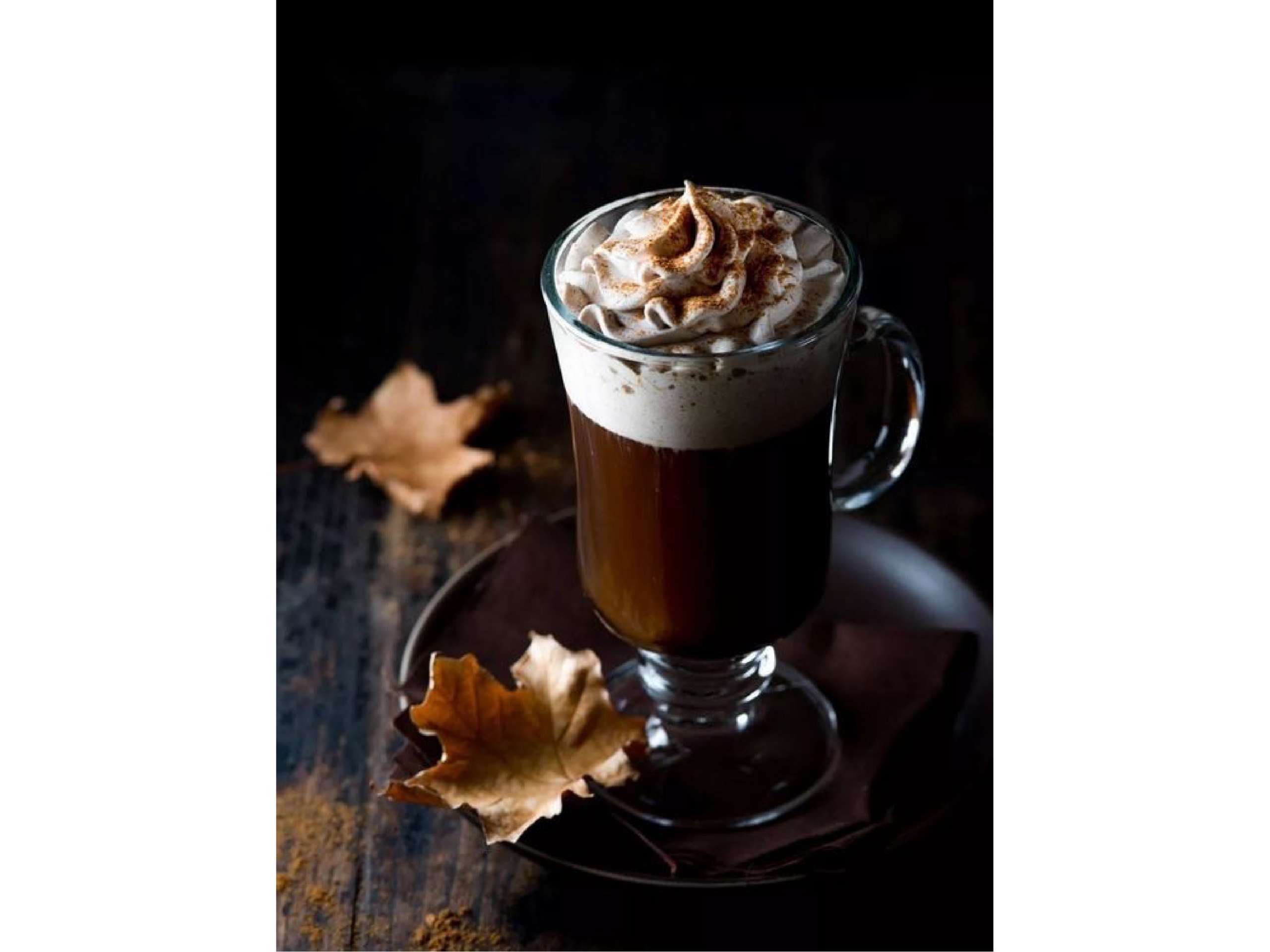 ( 關於 Irish Coffee 的起源,另有一個空服員與調酒師邂逅的浪漫版本。)