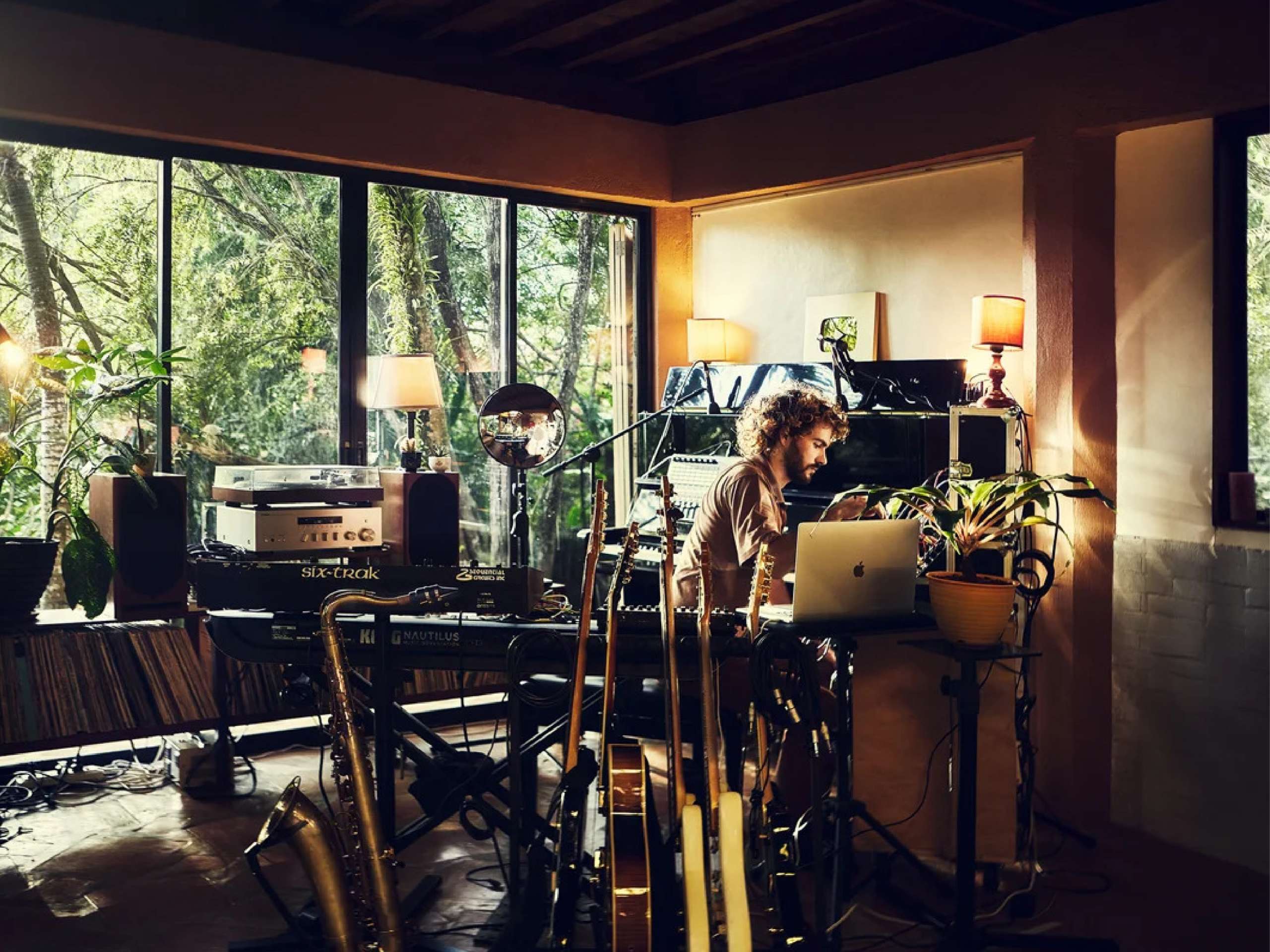 FKJ's Studio