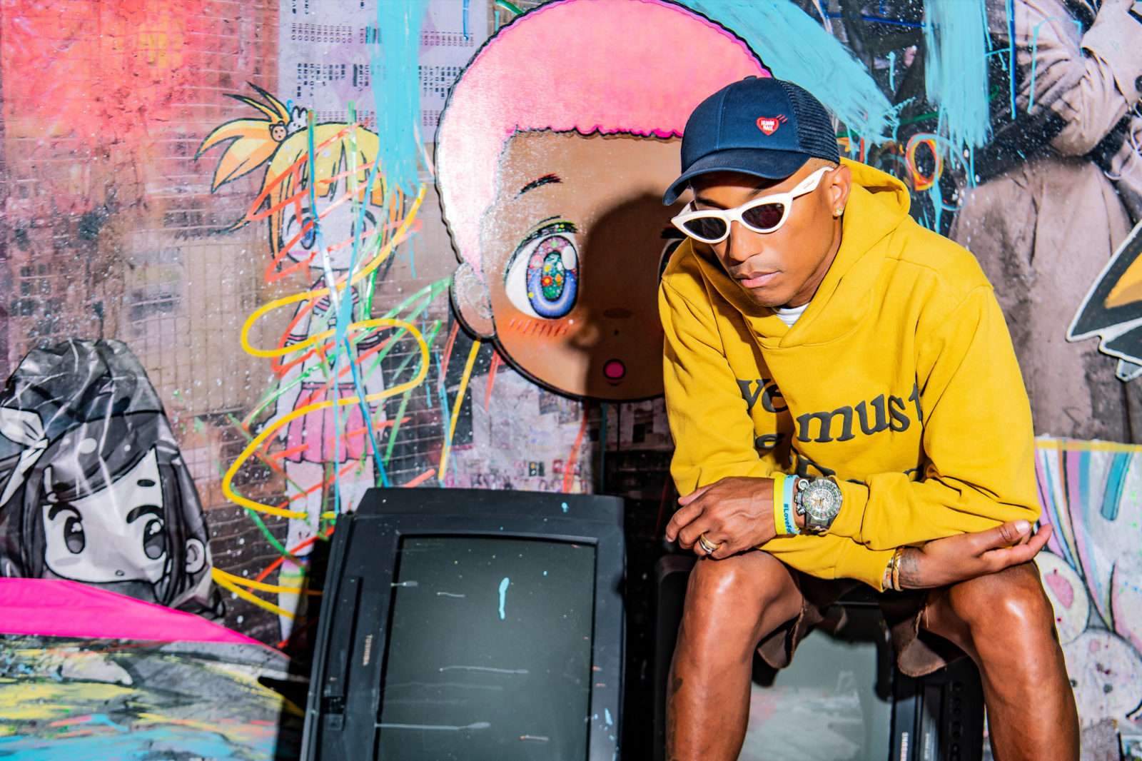 他的世界沒有灰階：億萬少年 Pharrell Williams 的繽紛美學