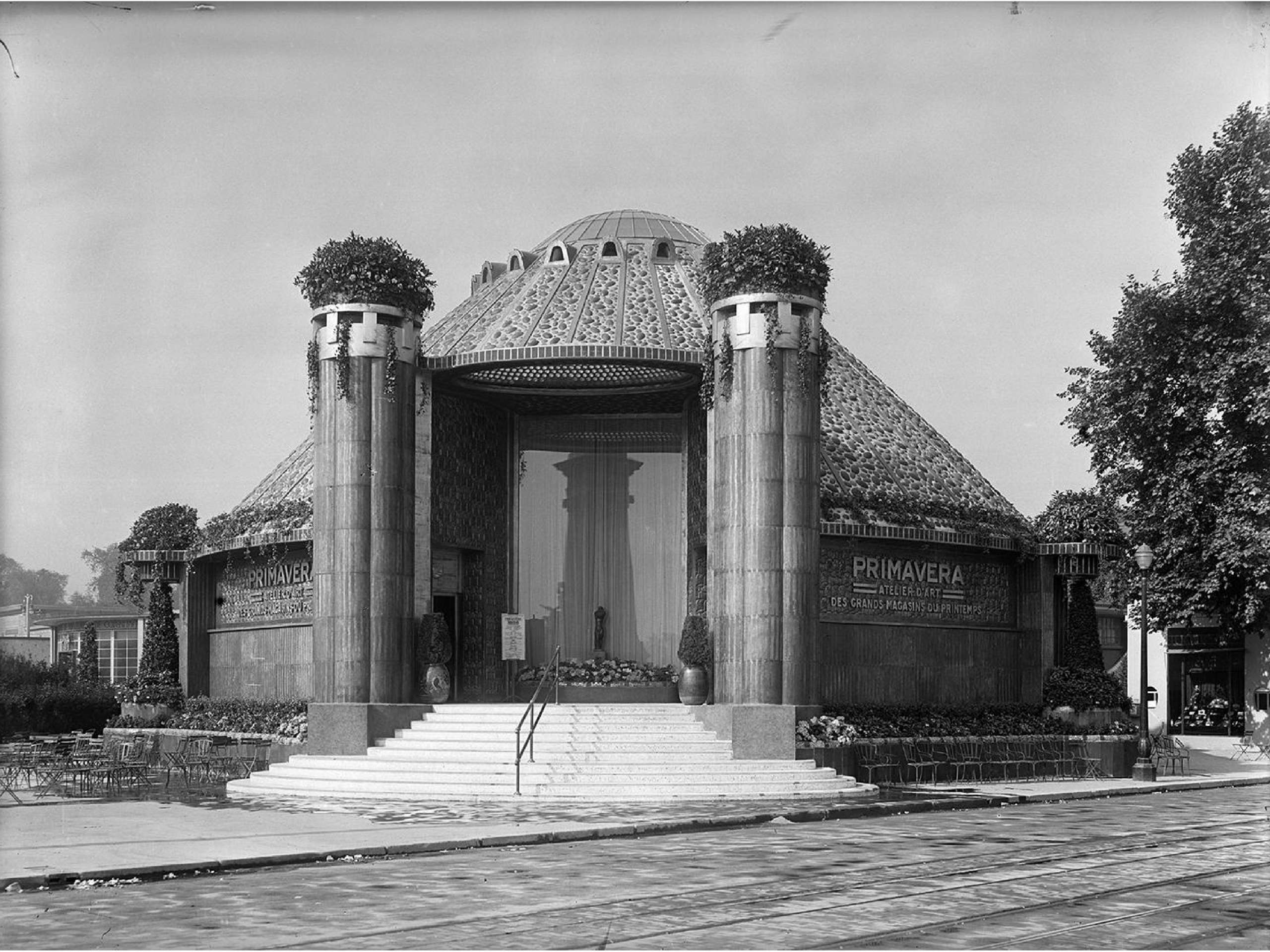 Le Pavillon du Printemps, 1925