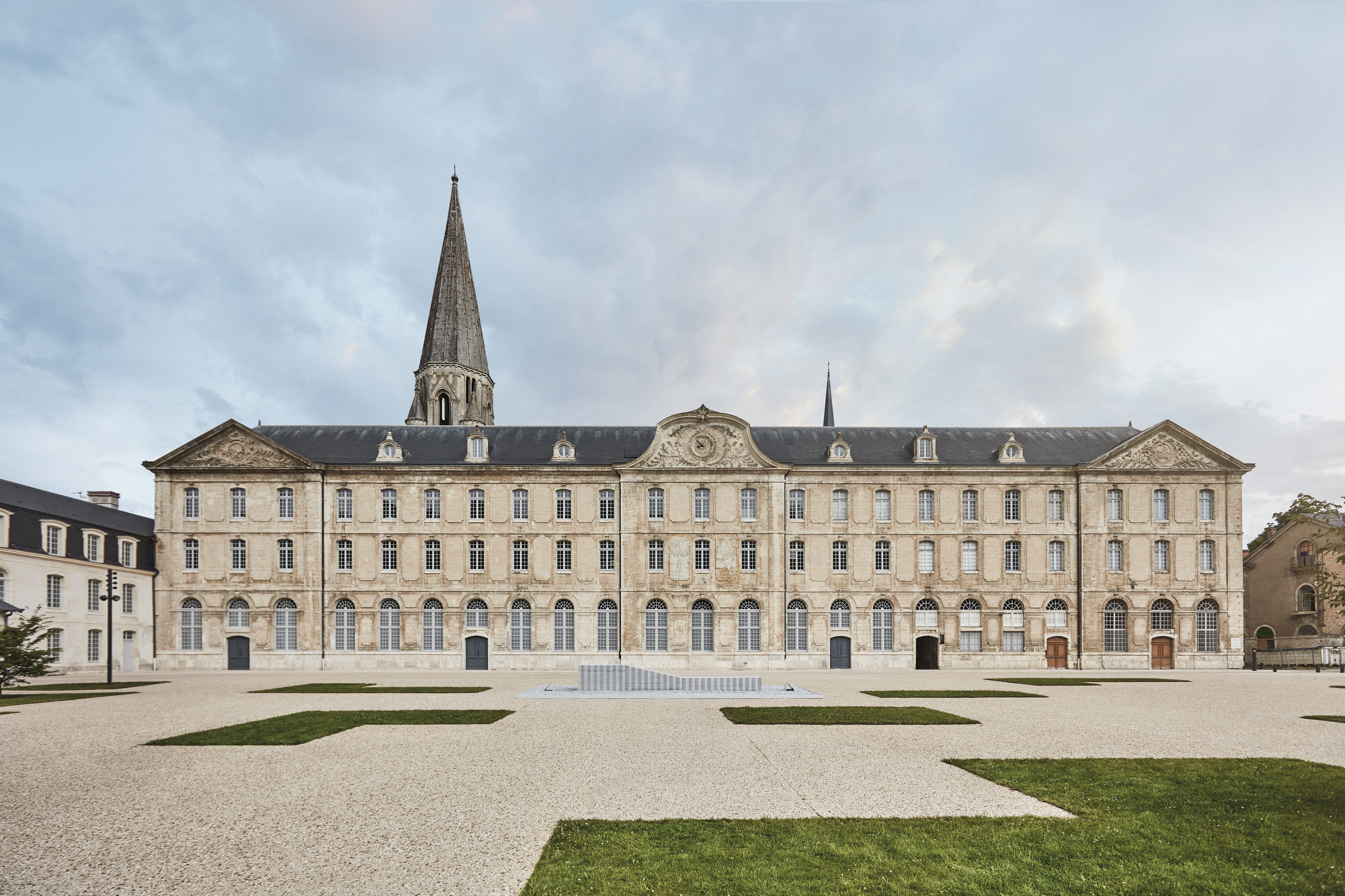 Abbaye Vendome atelier classified as a Monument Historique