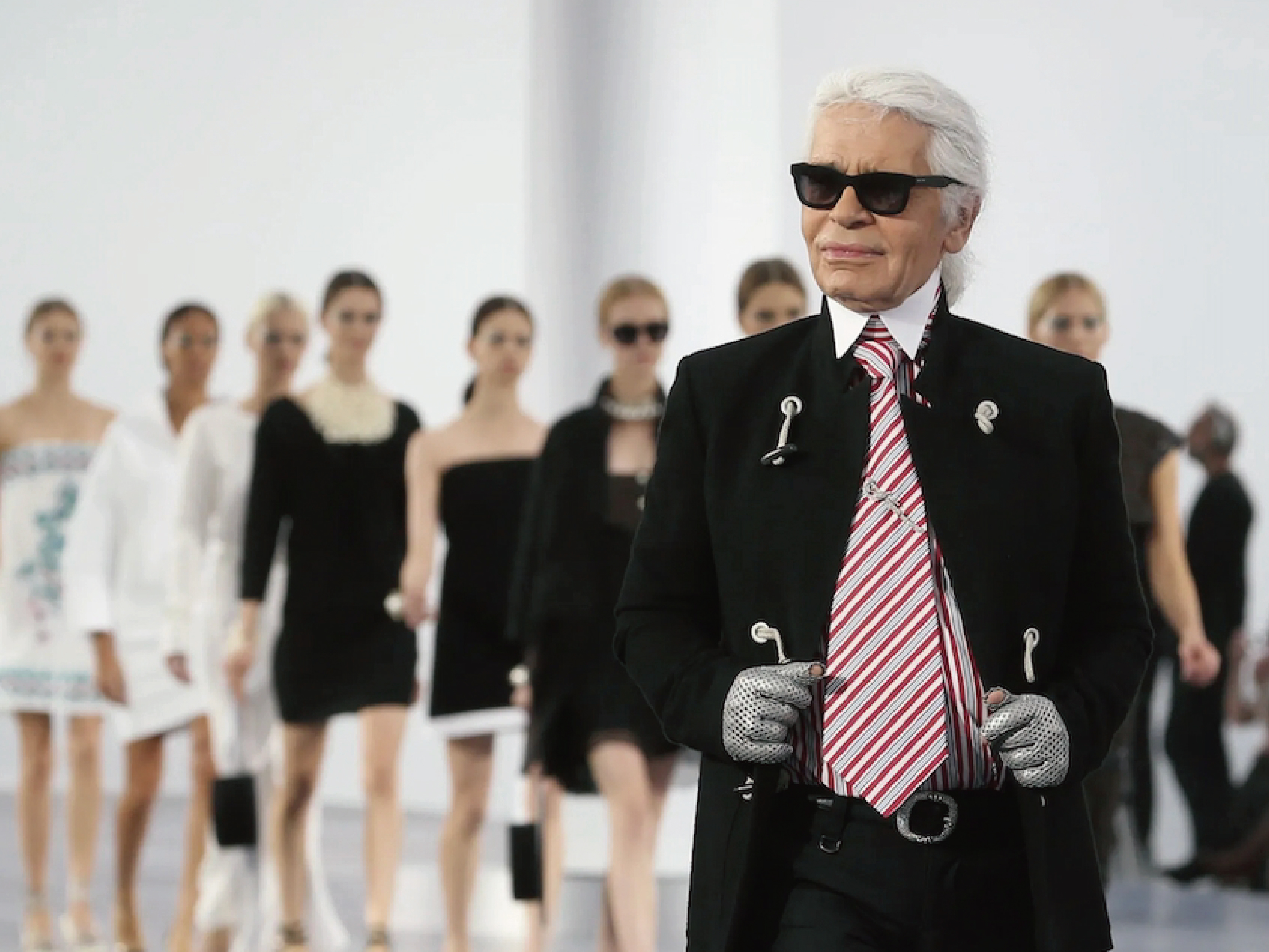 （ Karl Lagerfeld ）