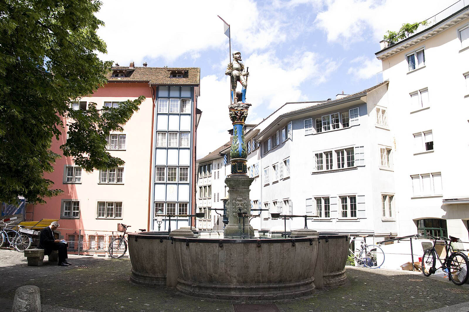 Stüssibrunnen_1