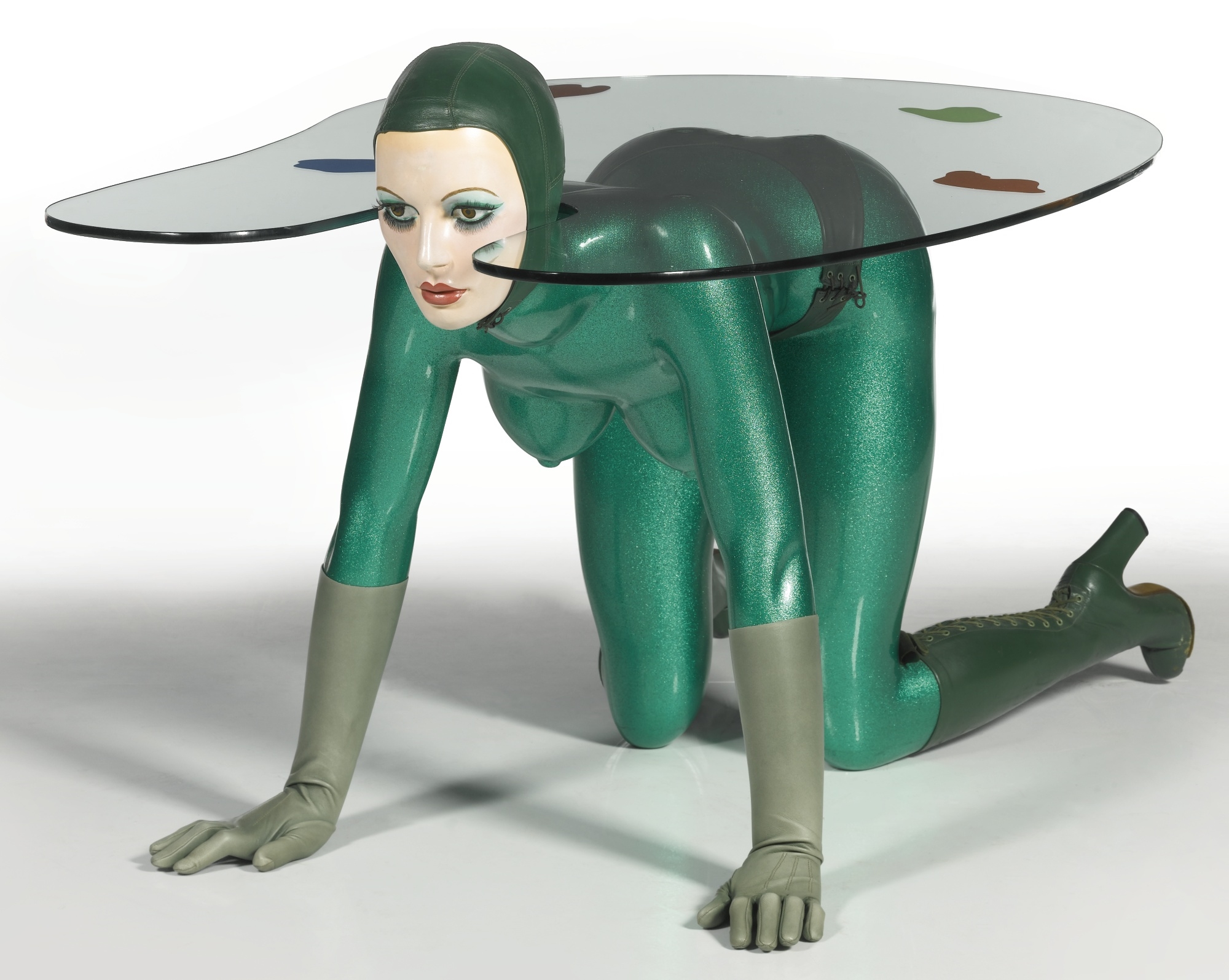 《 Green Table 》