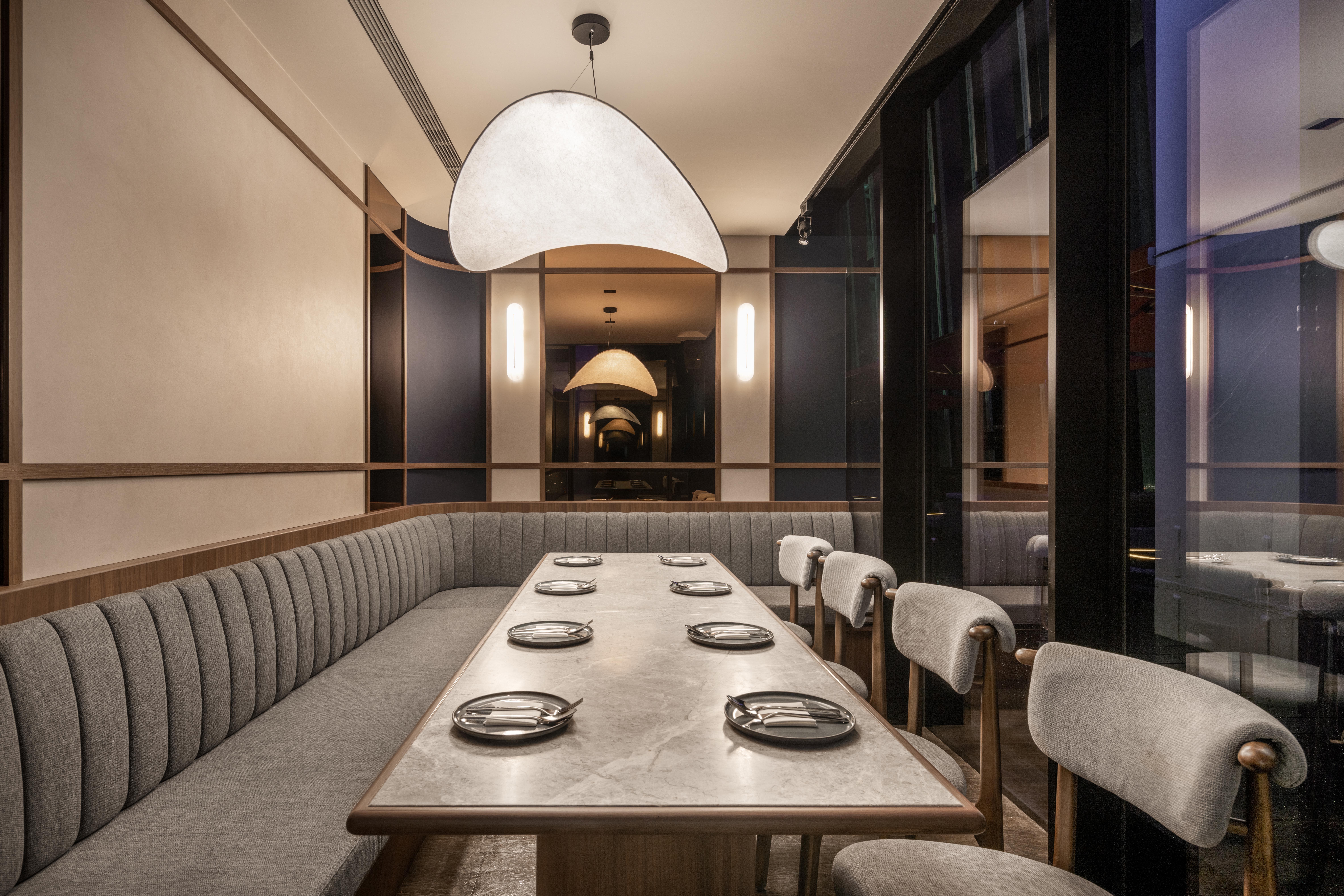 boon現代韓式餐酒館提供兩個包廂