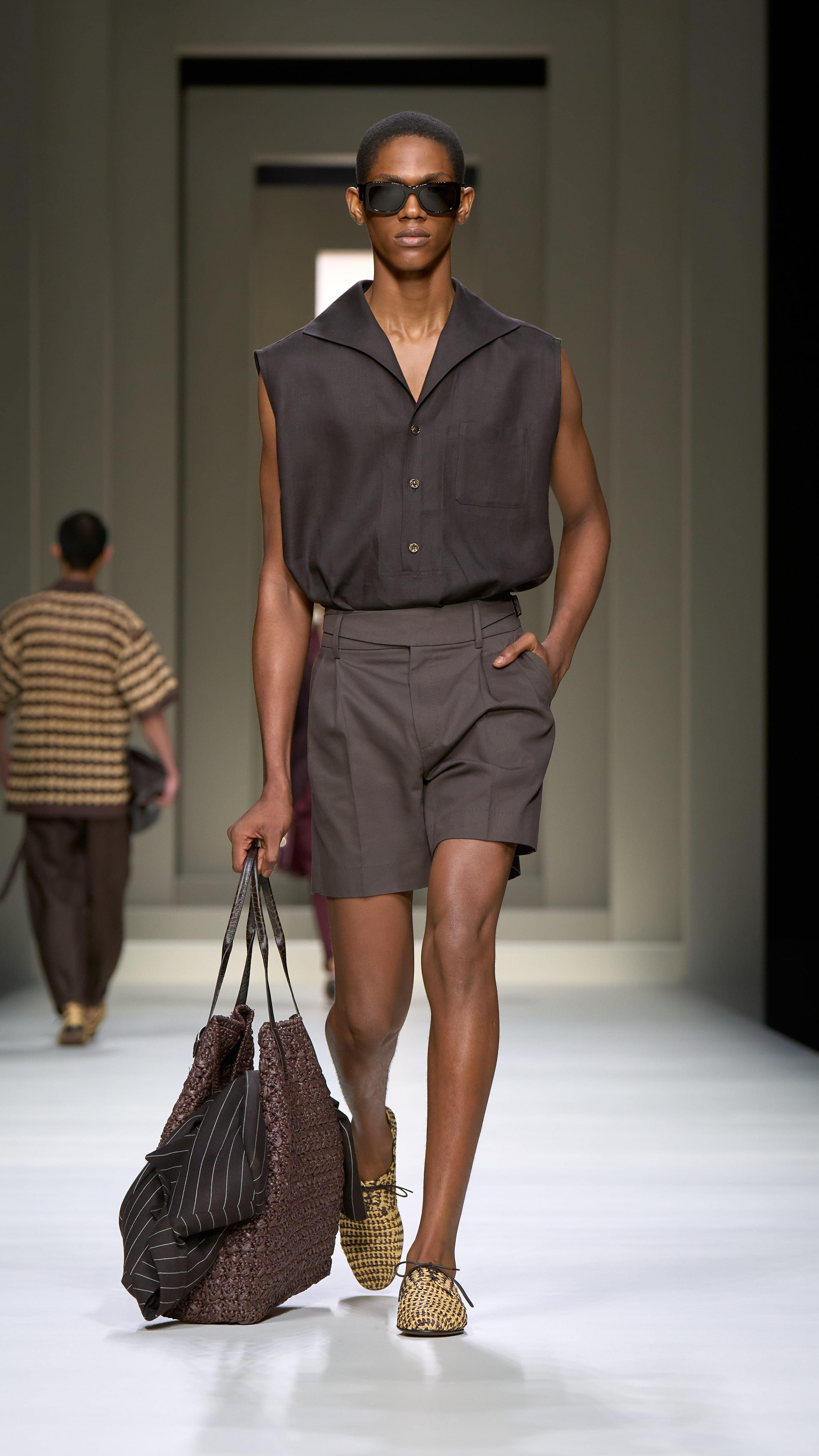 dolce-and-gabbana-men-spring-summer-2025-fashion-show-look-18