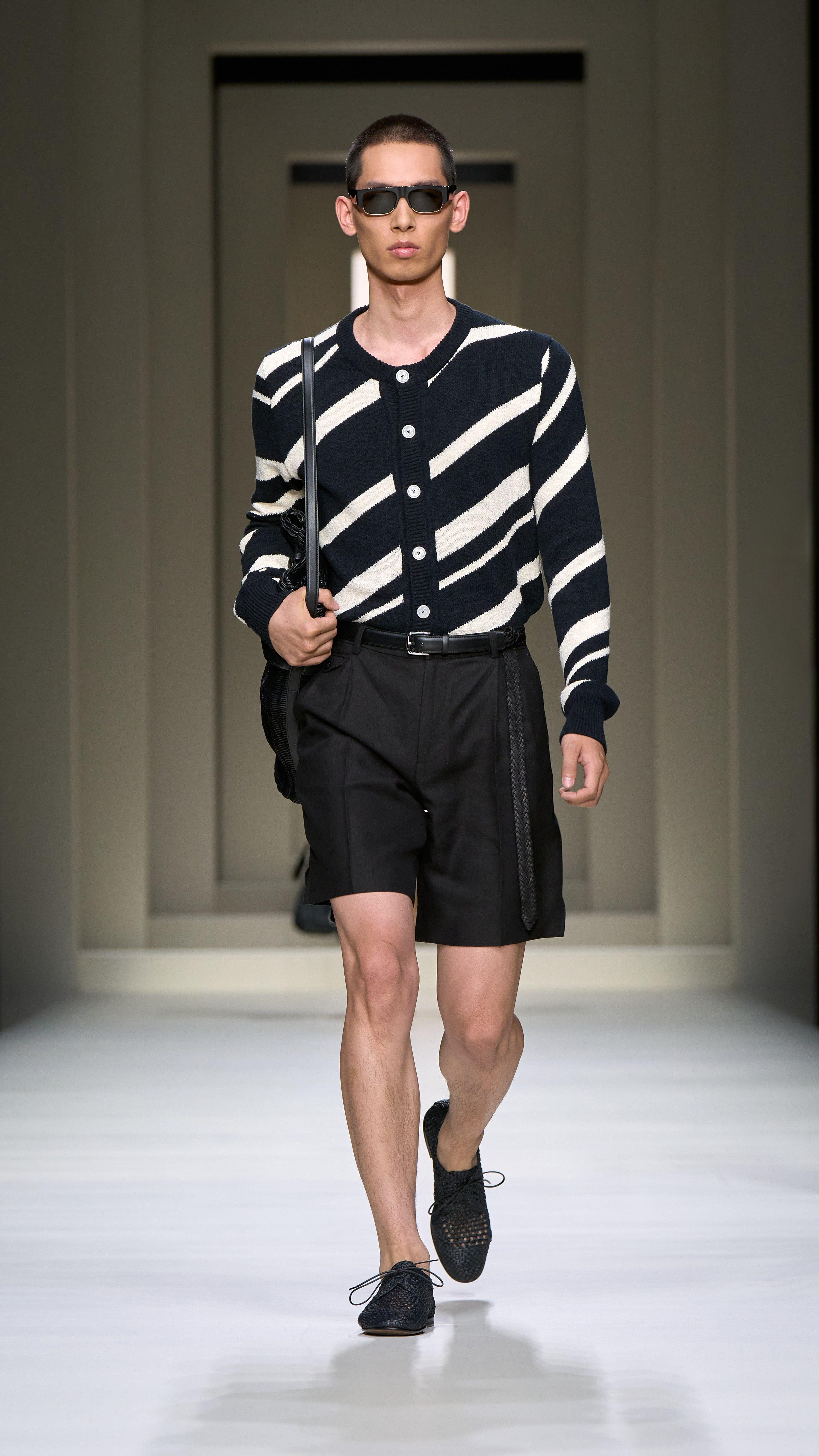 dolce-and-gabbana-men-spring-summer-2025-fashion-show-look-24