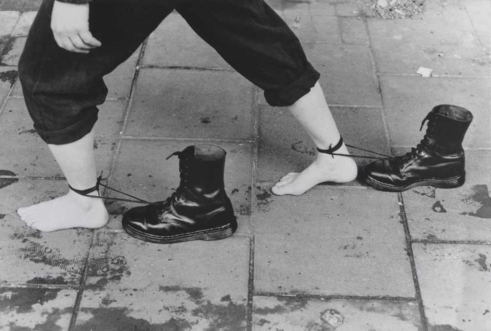 10. Performance Still 1985–95_Mona Hatoum