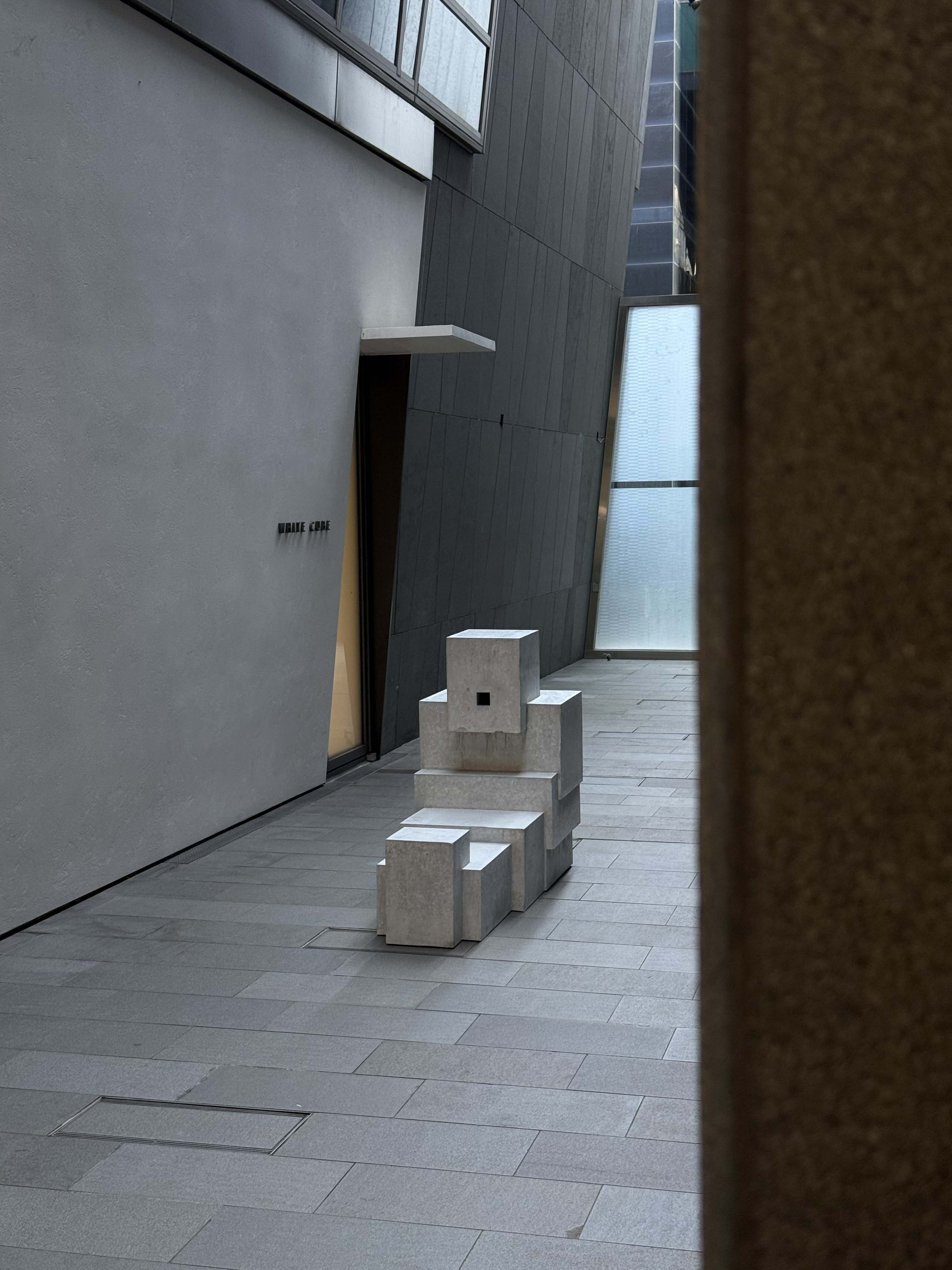 Antony Gormley INEXTRICABLE at White Cube