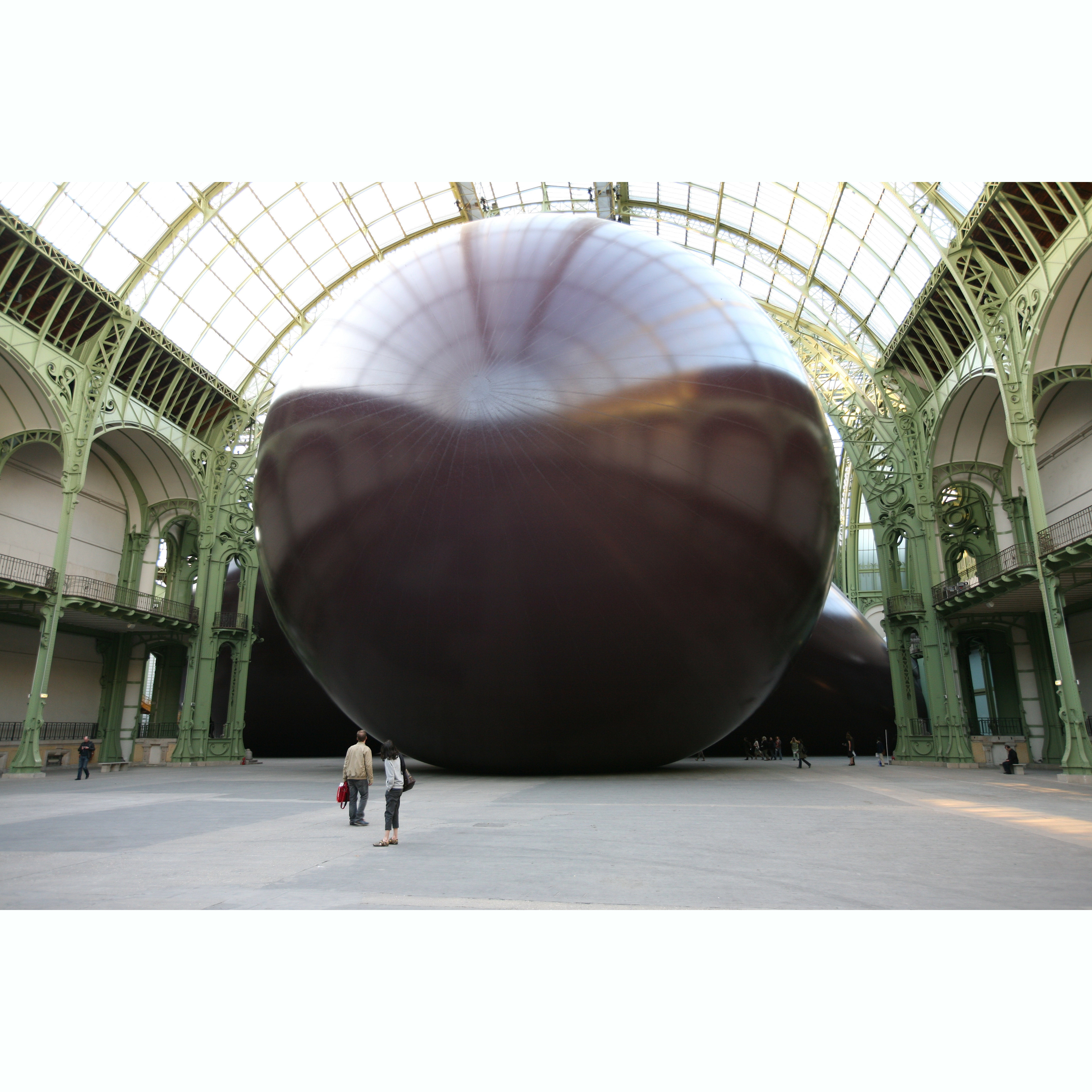 1. Anish Kapoor_Leviathan_Grand Palais Paris_2011_結果