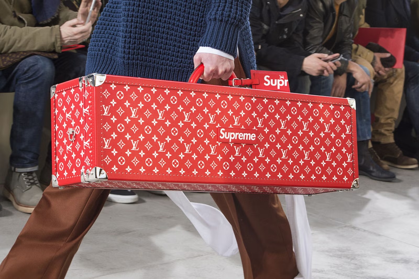 4. Louis Vuitton x Supreme＿Louis Vuitton