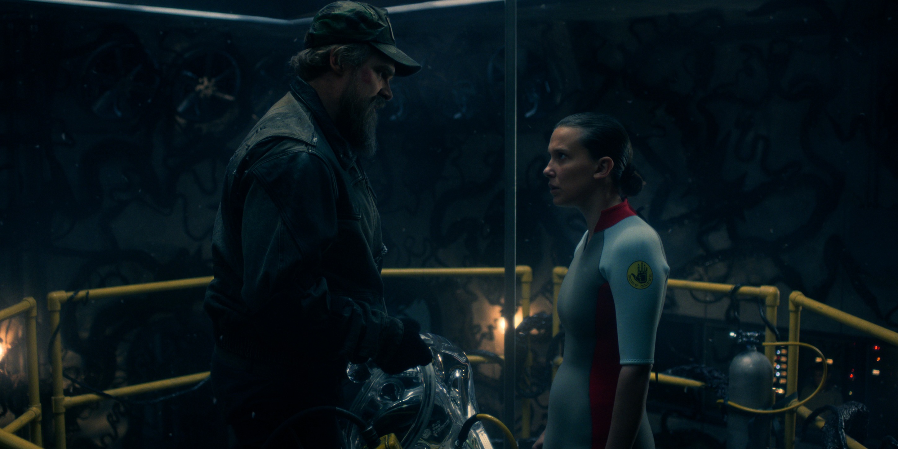 STRANGER THINGS: SEASON 5. (L to R) David Harbour as Jim Hopper and Millie Bobby Brown as Eleven in Stranger Things: Season 5. Cr. COURTESY OF NETFLIX © 2025