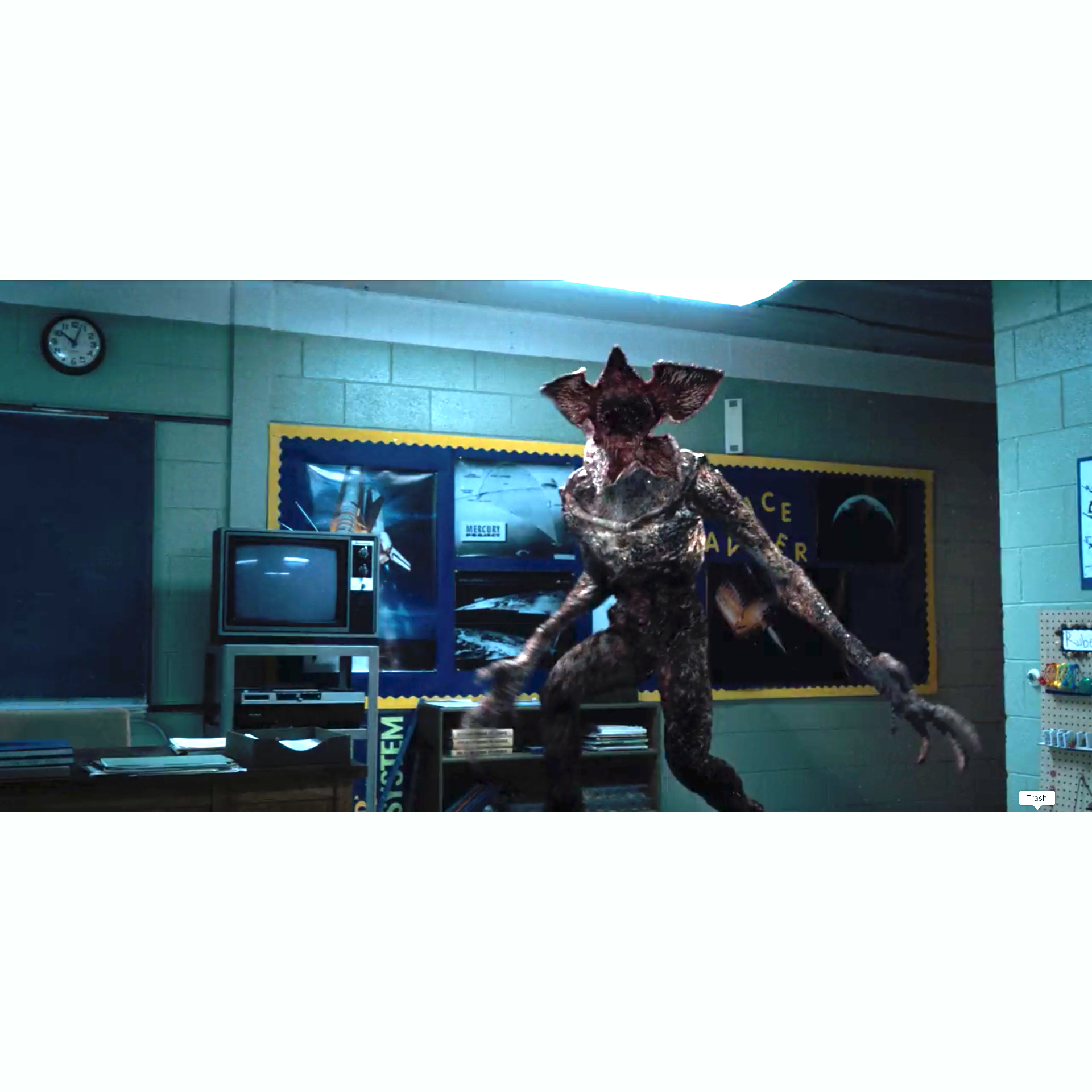 strangerthings_walkinhere