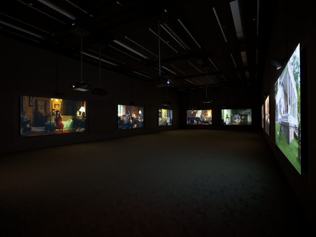 exb_visitors_2022_header-1024x768