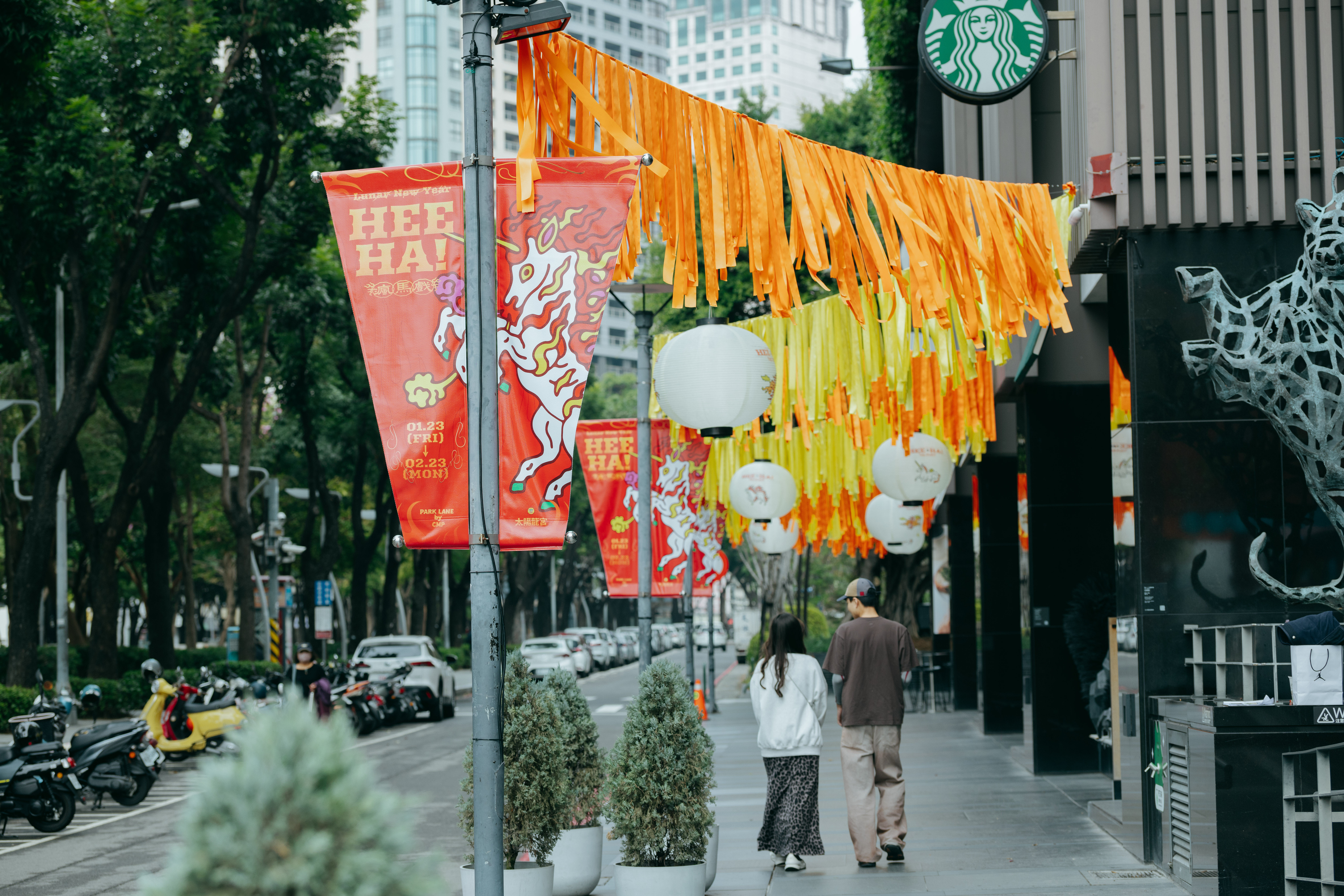 勤美誠品館外氛圍照02