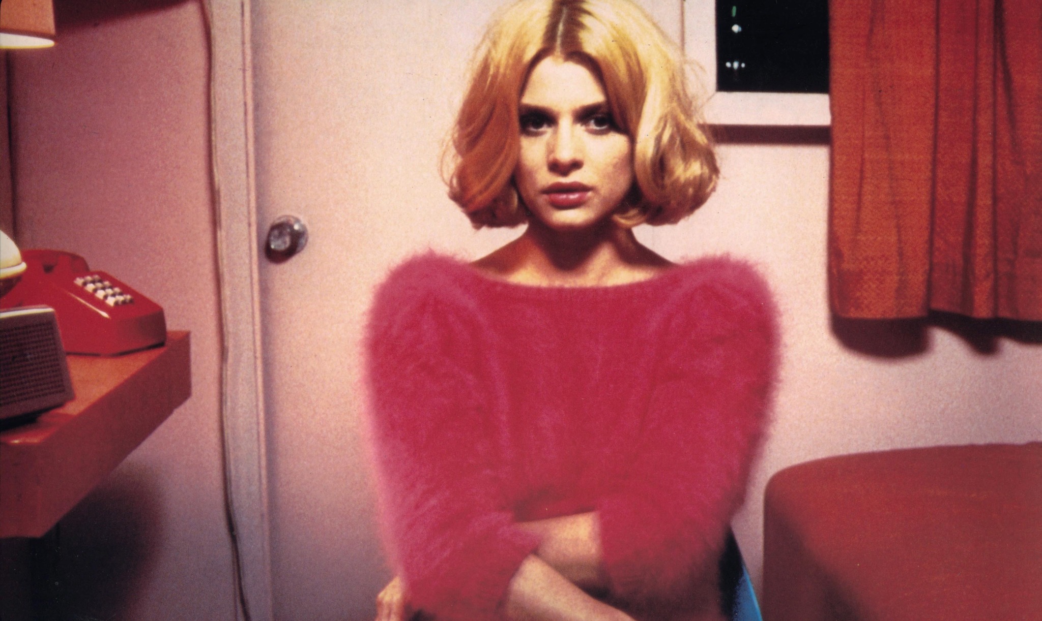 Paris Texas (1984) | Pers: Nastassja Kinski | Dir: Wim Wenders | Ref: PAR024BI | Photo Credit: [ Road/Argos/Channel 4 / The Kobal Collection ] | Editorial use only related to cinema, television and personalities. Not for cover use, advertising or fictional works without specific prior agreement