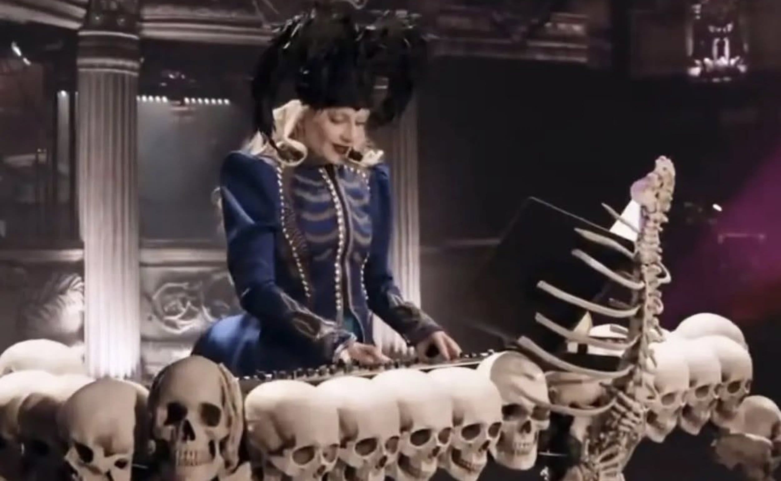 047890ED-E308-4604-8784-72074AC1F5AC