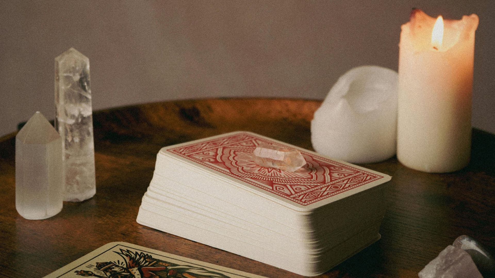 為什麼人需要玄學——當星座、八字、塔羅成為這個時代最誠實的自我認識工具