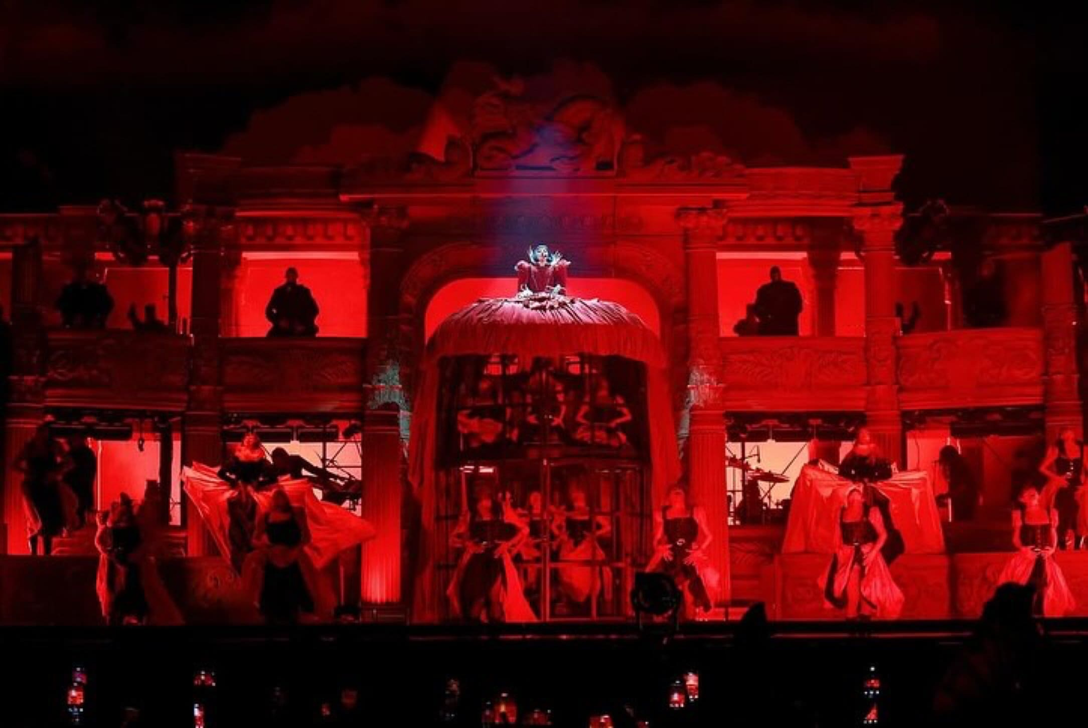 83353ACB-B576-4766-BB6B-42530427AB0E