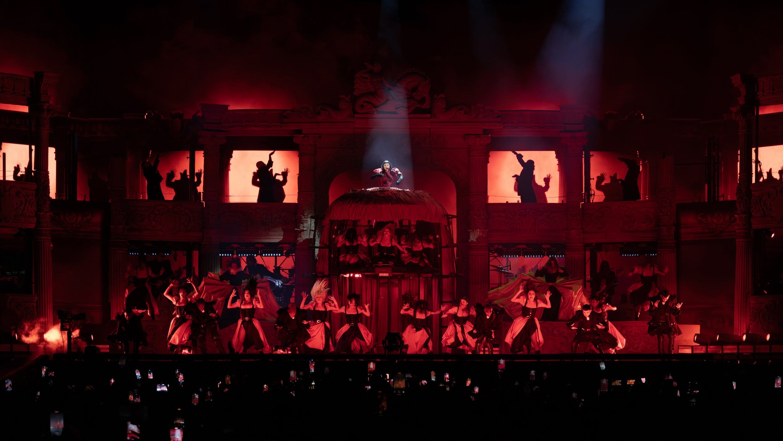 LG+Mayhem+Coachella+photo+gredit+Jason+Ardizzone-WestAR8A0267