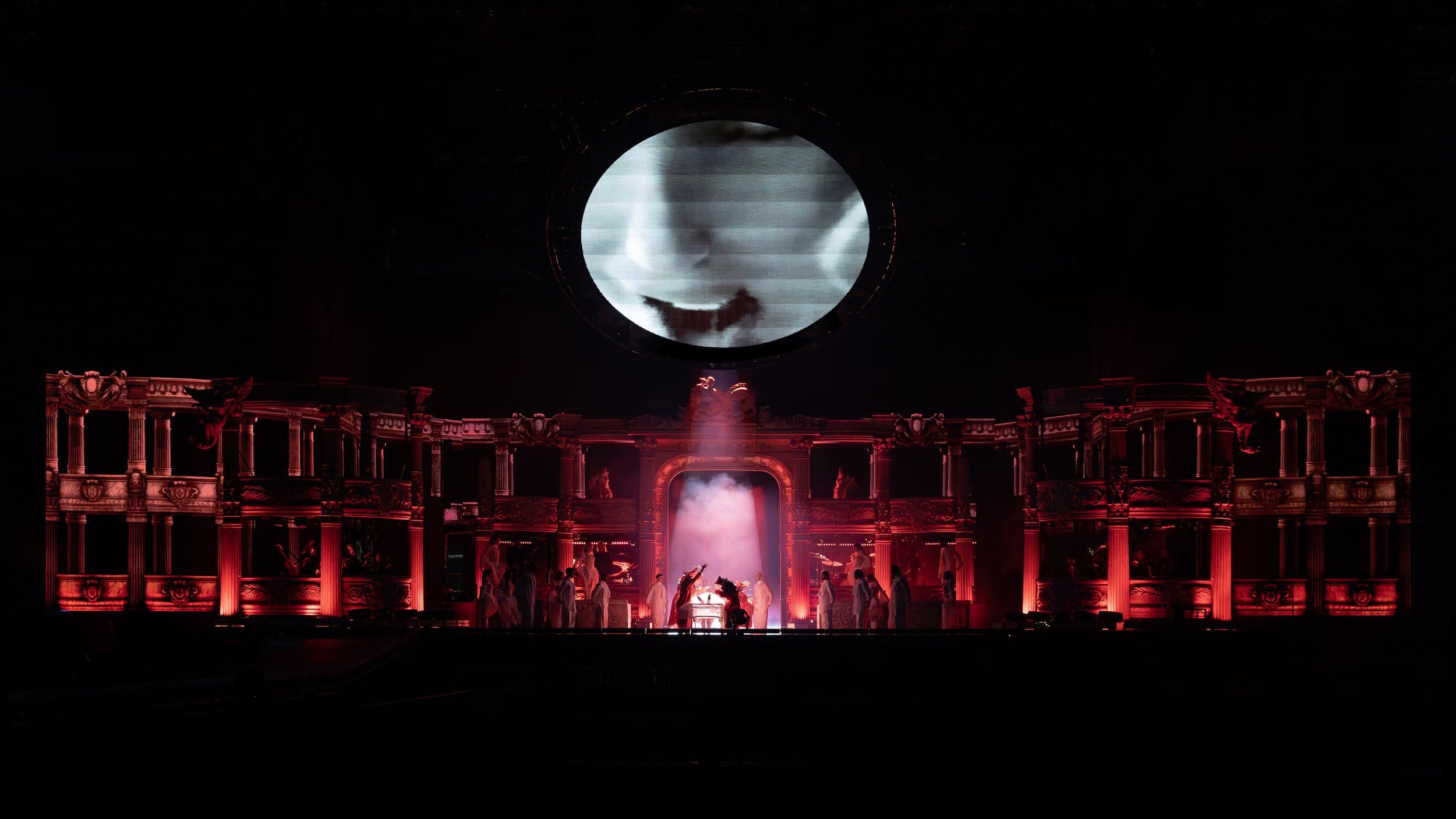 LG+Mayhem+Coachella+photo+gredit+Jason+Ardizzone-WestAR8A0632