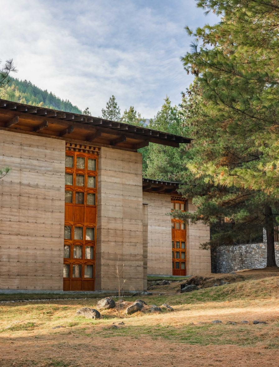 amankora_bhutan_-_paro_lodge_exterior