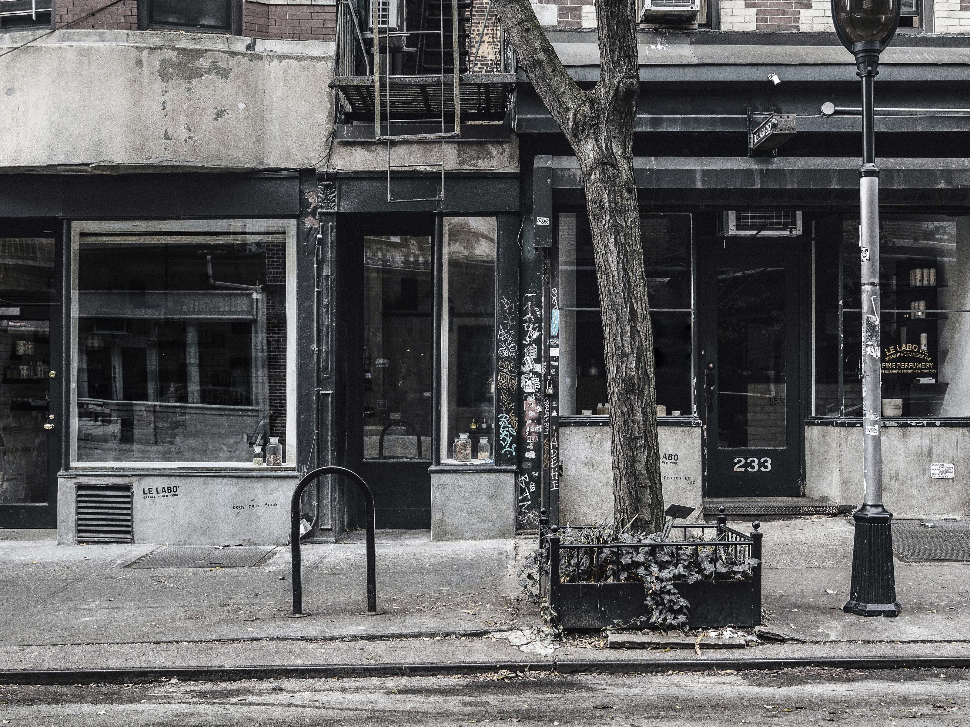 《The Essence of Slow Perfumery》_Lab_Nolita_2