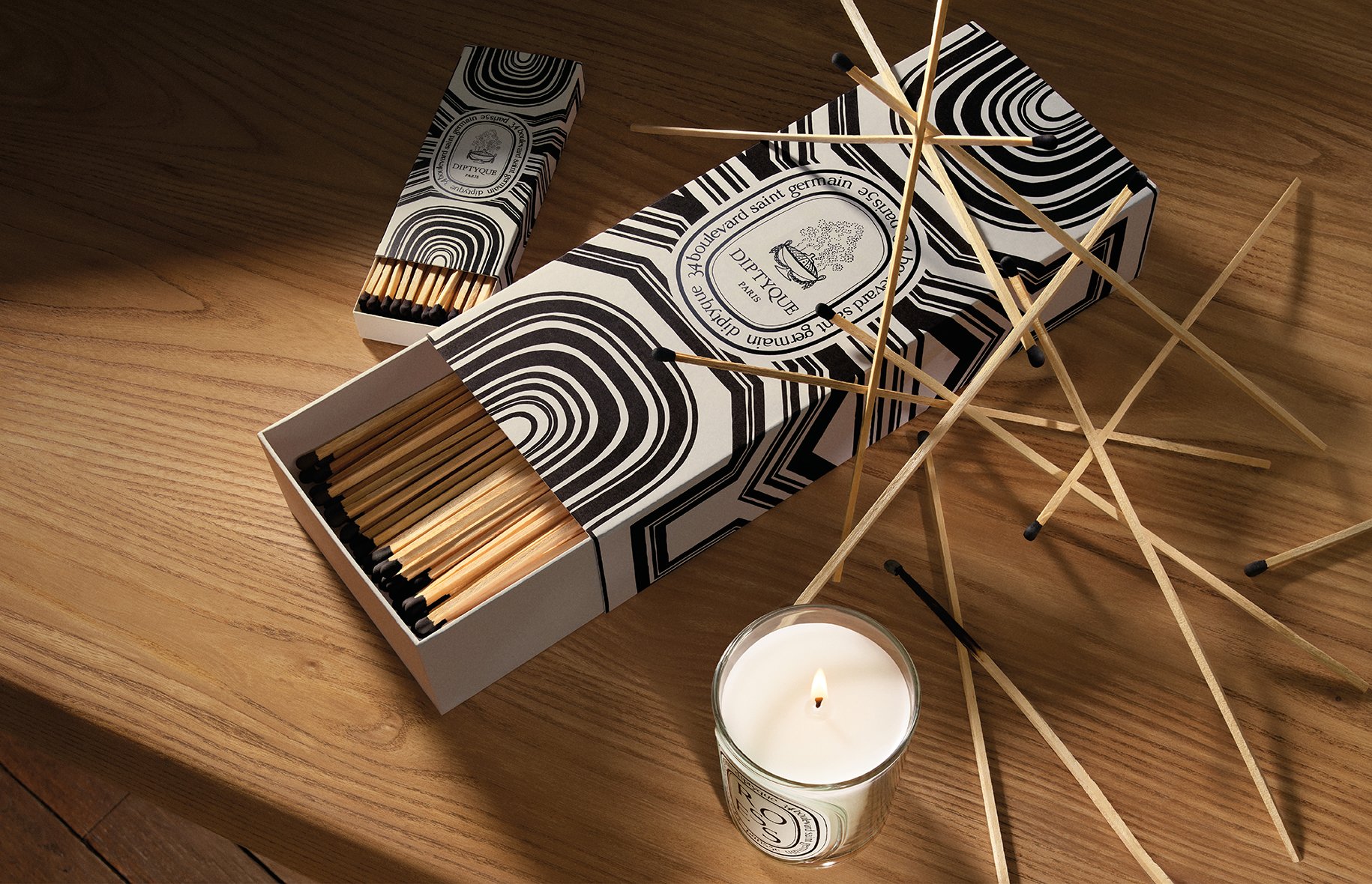 CLASSIC CANDLE REVAMP_2026_VISUEL_COMPLEMENTAIRE_MIX DECORATION_RVB_1830x1180px_DIPTYQUE
