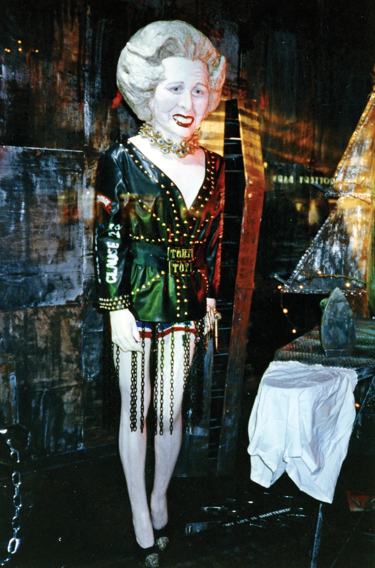 Margaret Thatcher, 1990