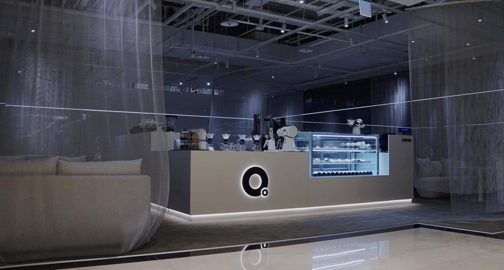 KA COFFEE LOUNGE 進駐微風信義,70% 留白打造城市咖啡酒廊