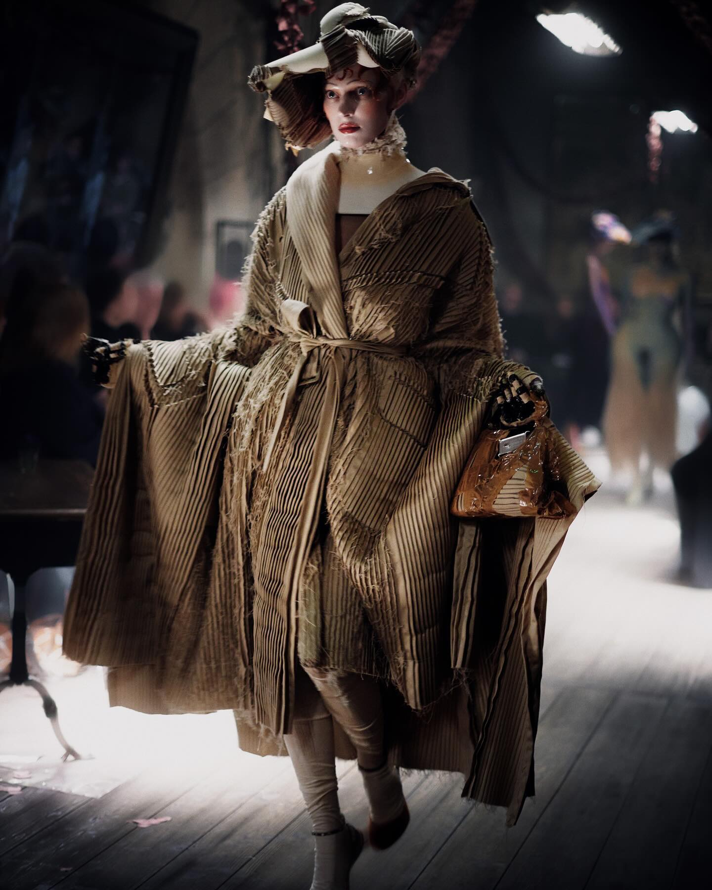 maisonmargiela_1707138144_3296036110851983826_235393849