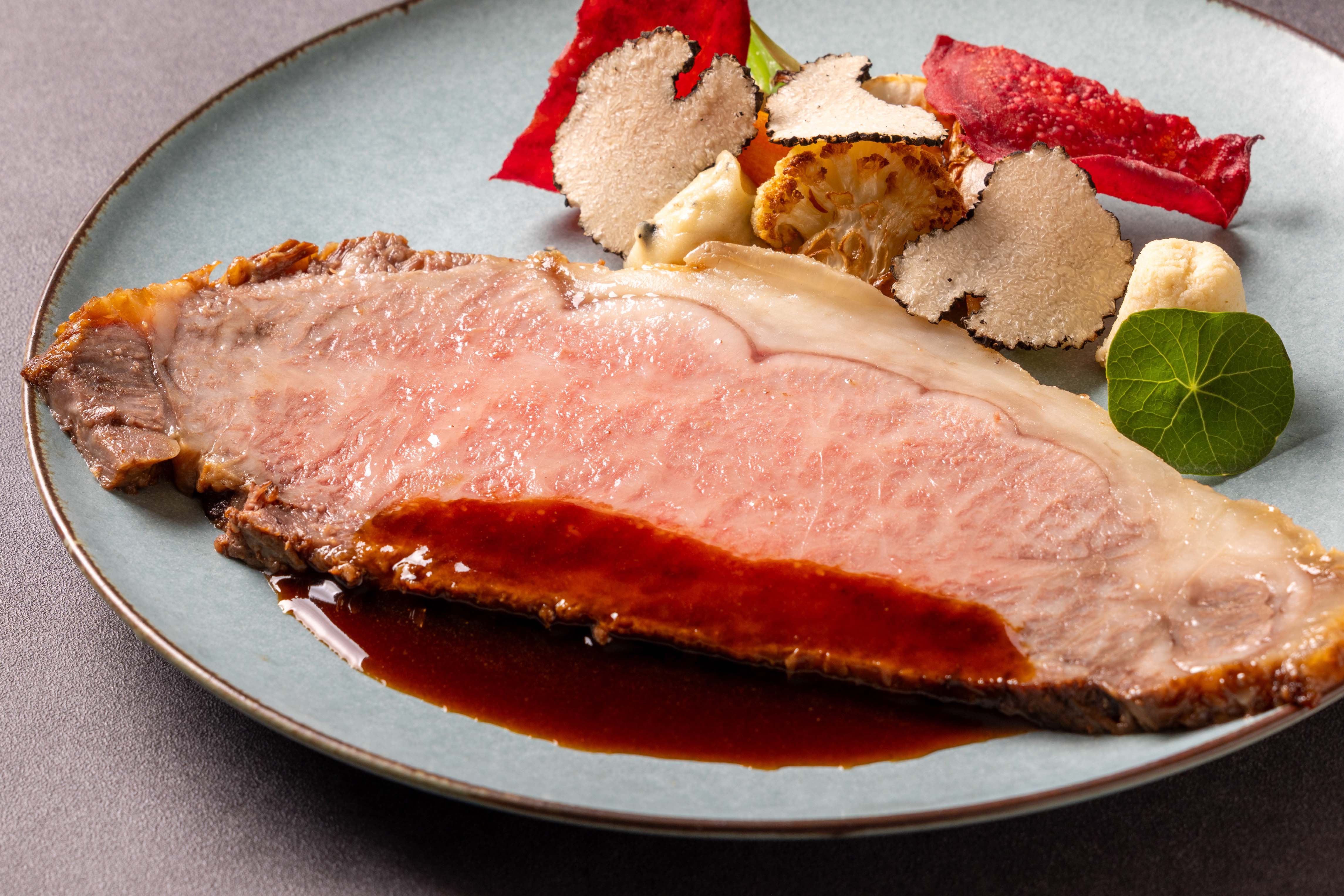 Palace Hotel Tokyo - Grand Kitchen_s Christmas 2026 Traditional Roast Beef