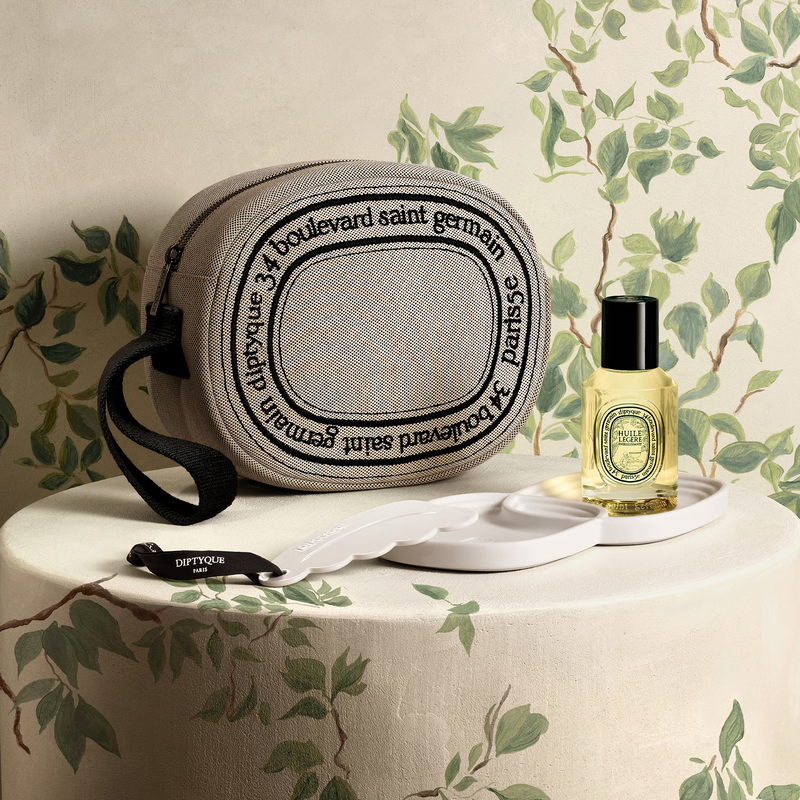 Diptyque橢圓旅行化妝包_NT$6,300