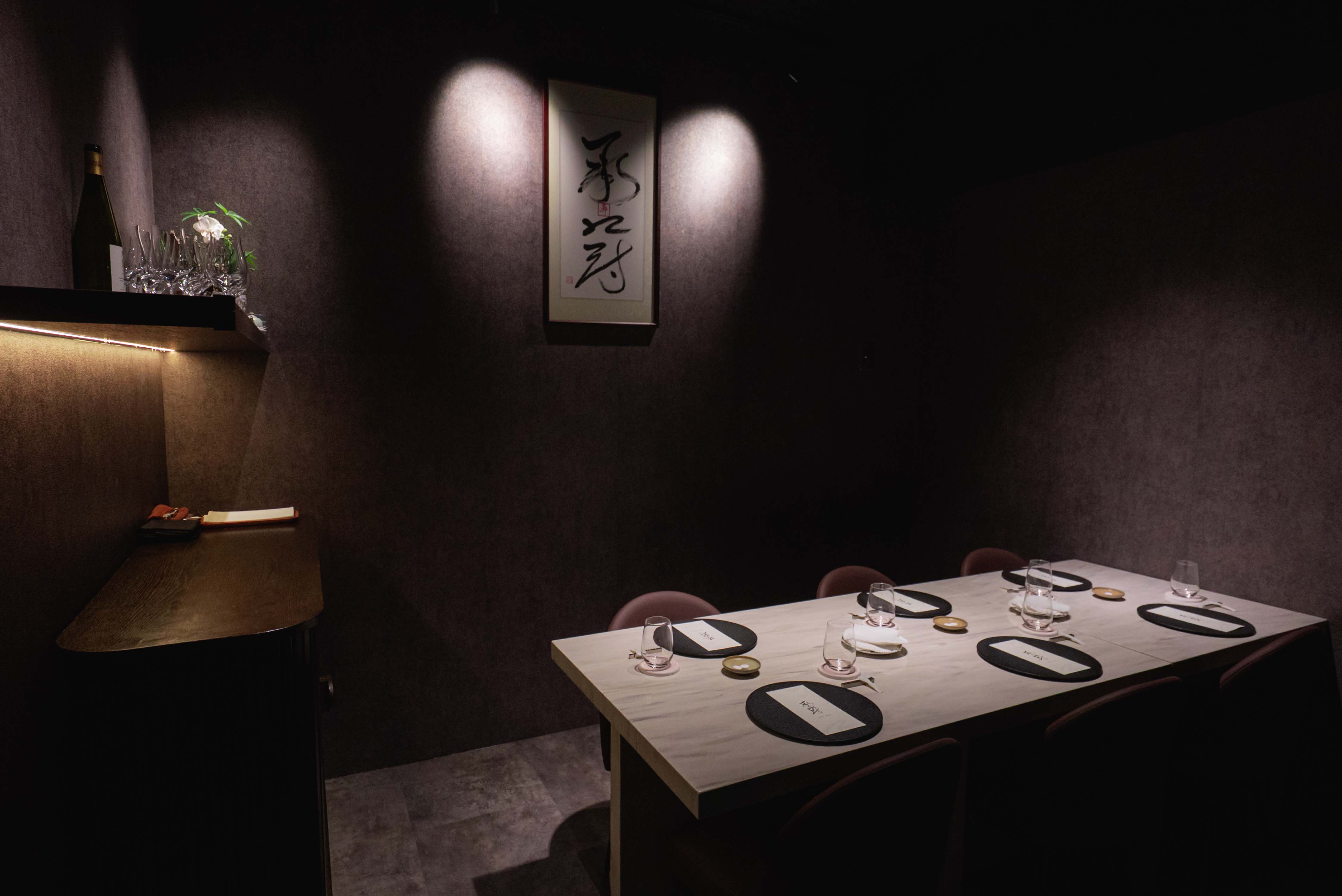 圖5：餐廳亦設有六人及十人包廂，滿足不同形式的私人聚餐需求。